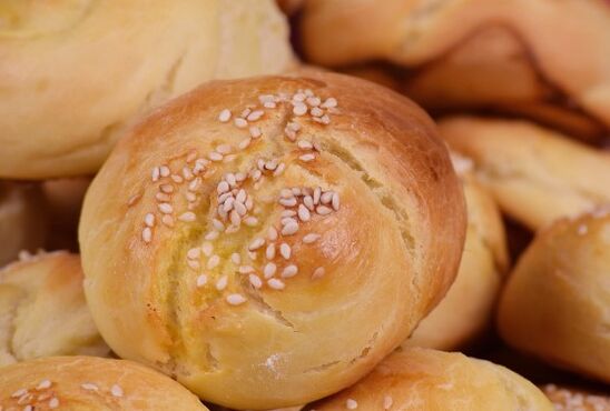 Produk terlarang untuk keto-merah